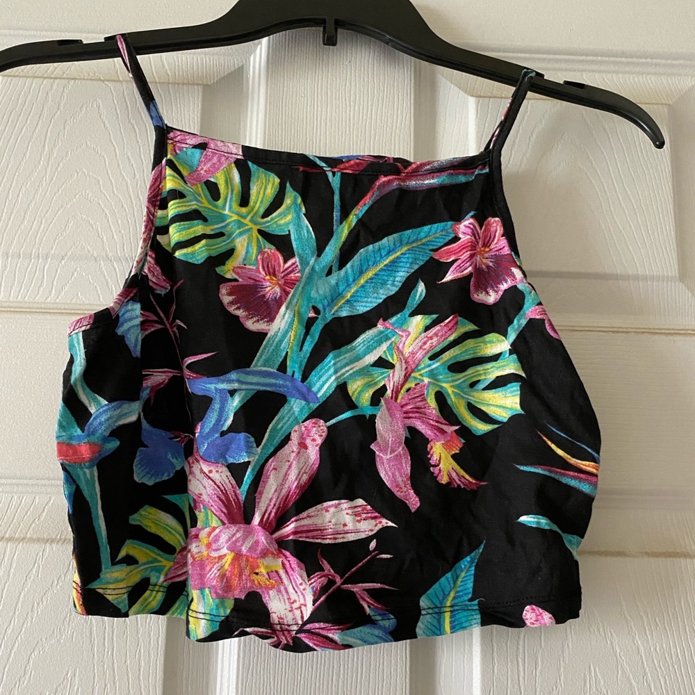 Forever 21 crop top!